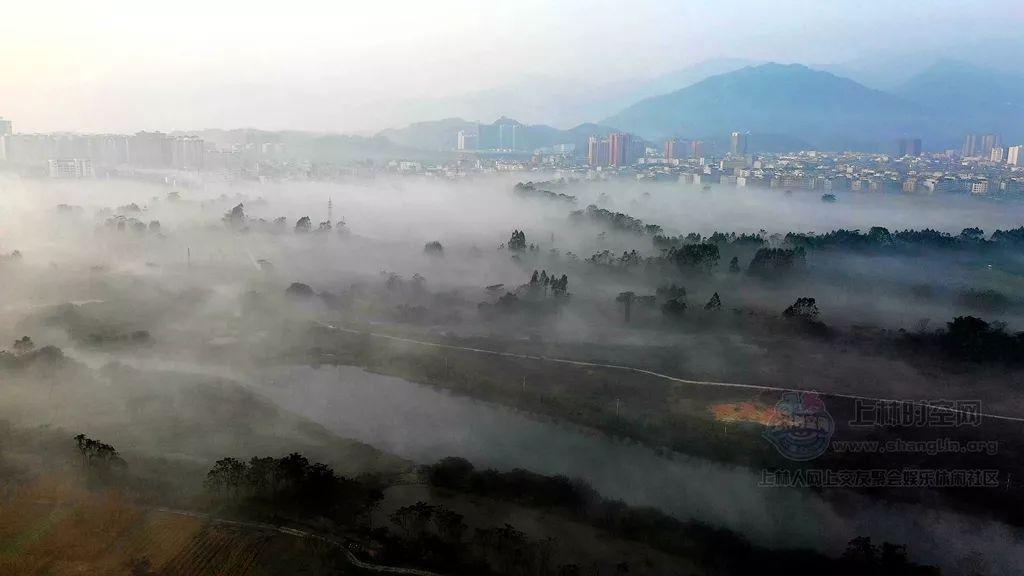 探索QQ空间求留言的话的世界 | 热门话题分享平台