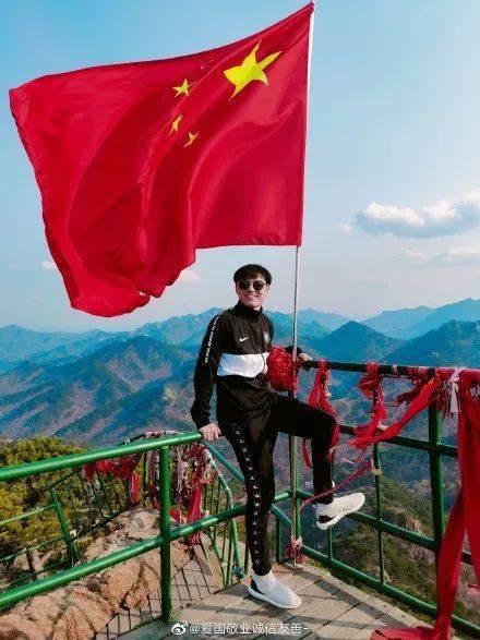年集专车开进南鲁山