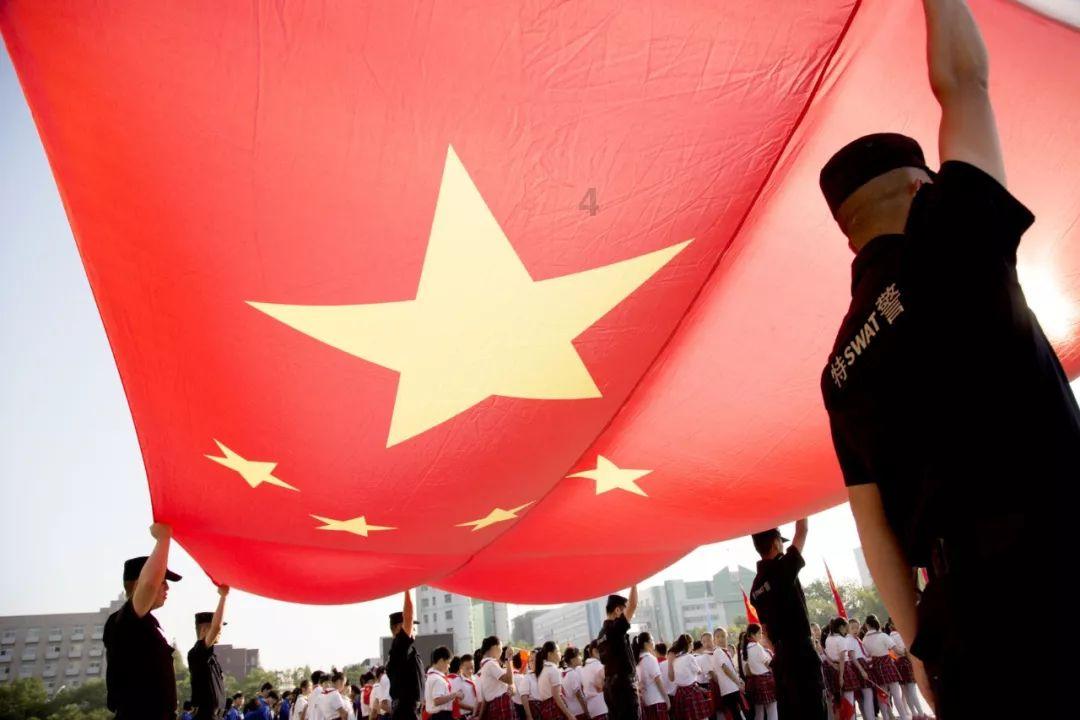去哪儿网还有淘宝网在哪里订机票比较好呢？