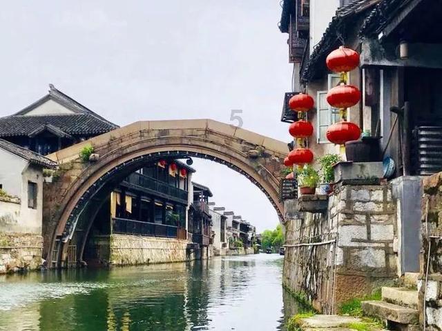 买年货还可以做公益 重庆两江新区这个“爱心集市”开集啦!